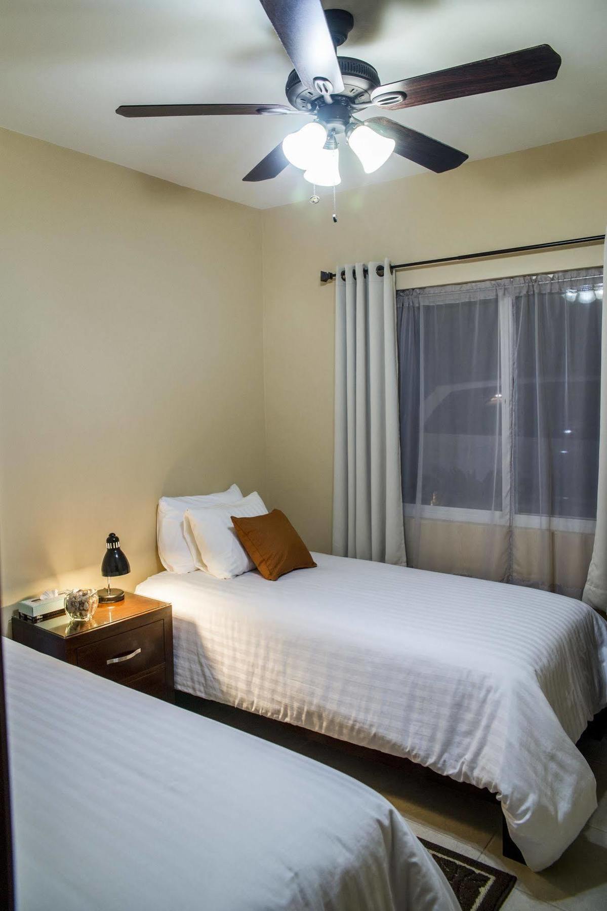 Bugambilias Suites โลเรโต ภายนอก รูปภาพ
